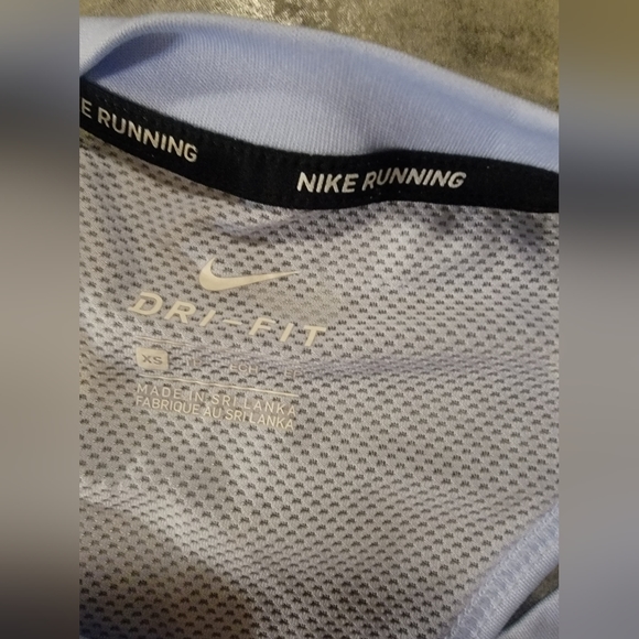 Nike Running Dri Fit RazorBack - Picture 3 of 5